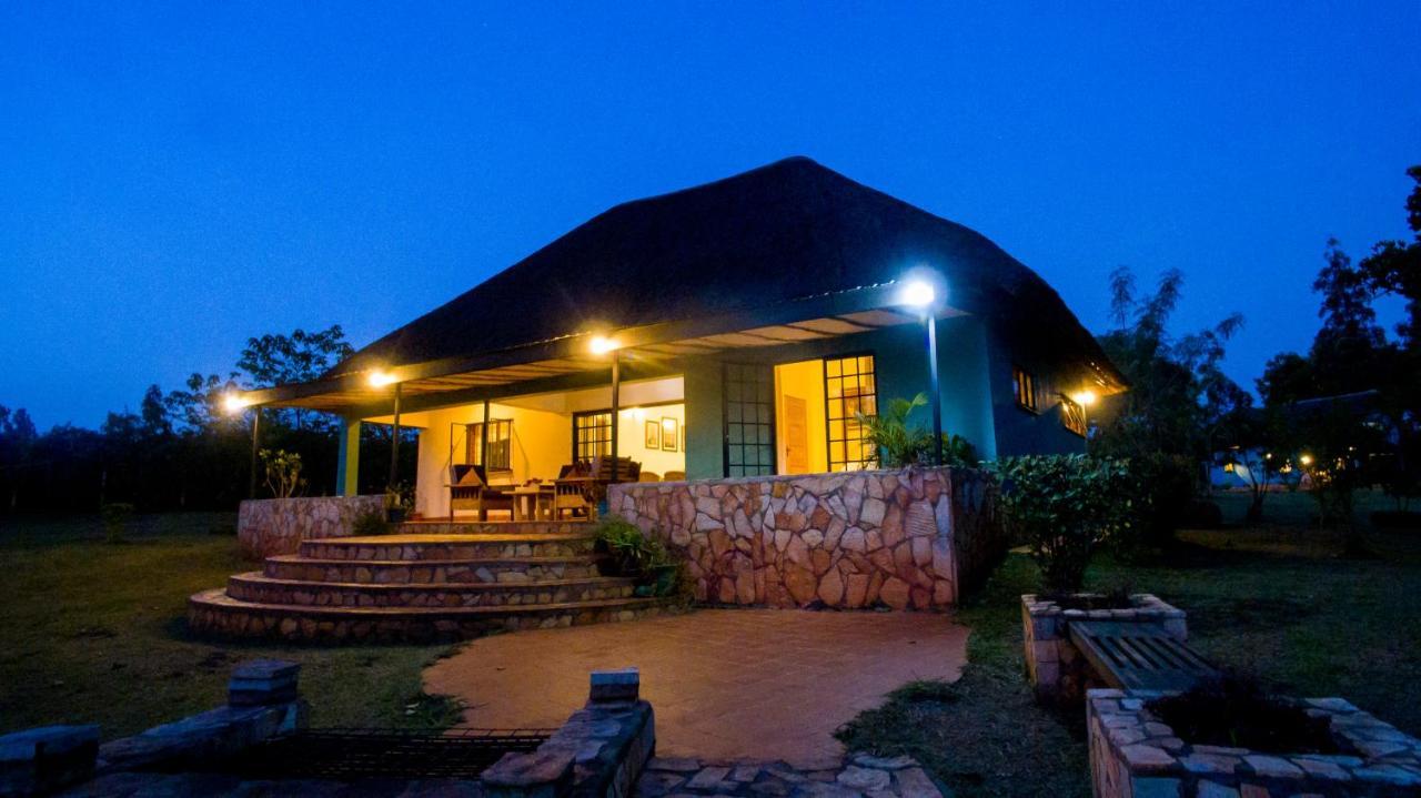 Buyala Bliss On The Nile Villa Jinja Exteriör bild